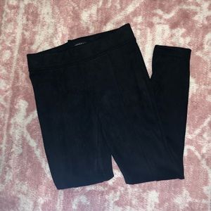 Andrew Marc suede legging/pants